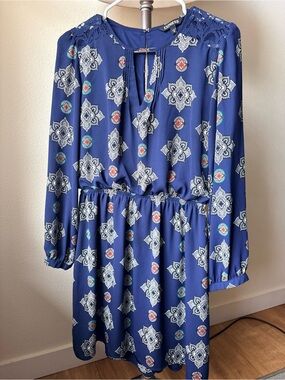 Express Navy Blue Geometric Tile Medallion Long Sleeve Dress Size M